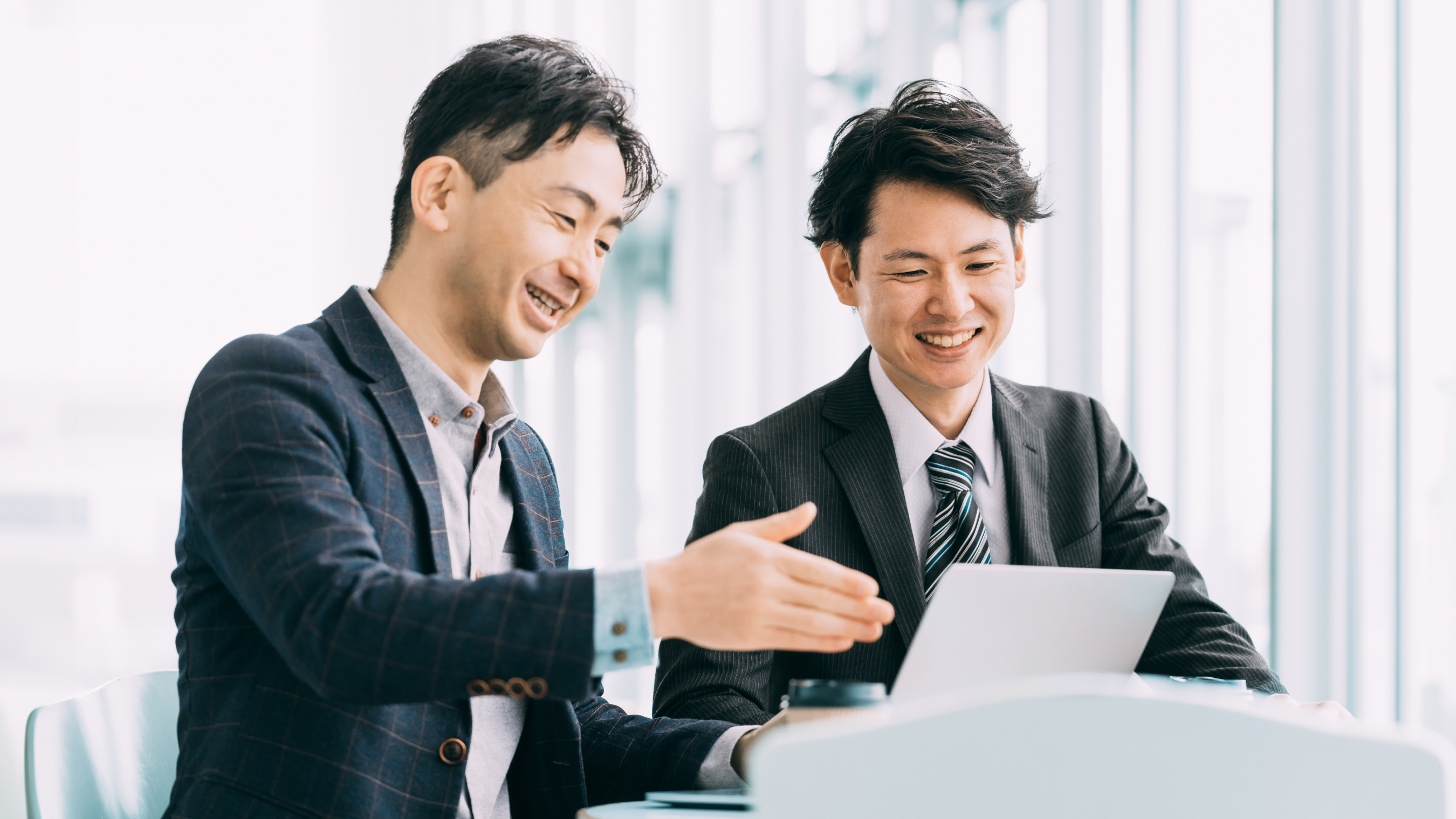 メインスライド画像2